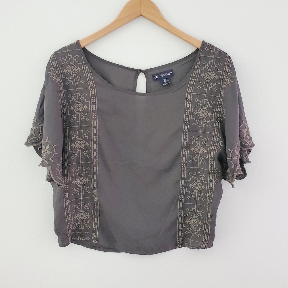 American Eagle gray oversized embroidered xsmall